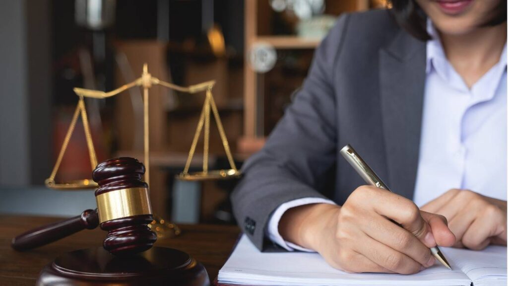 Civil Law vs Common Law